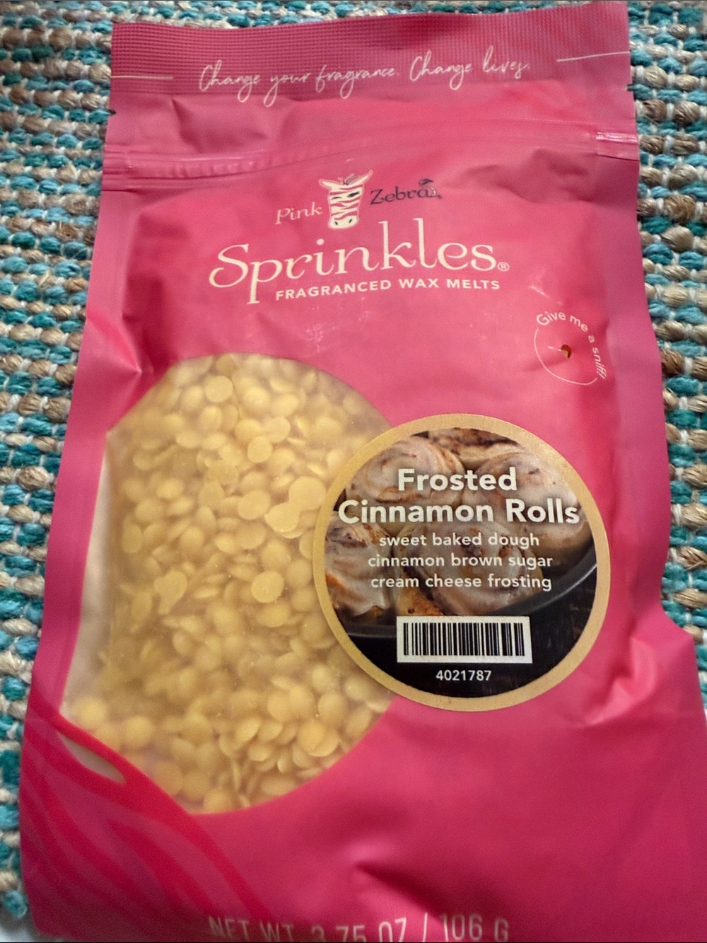 Pink Zebra Sprinkles Frosted Cinnamon Rolls Wax Melts - Pink & Yellow